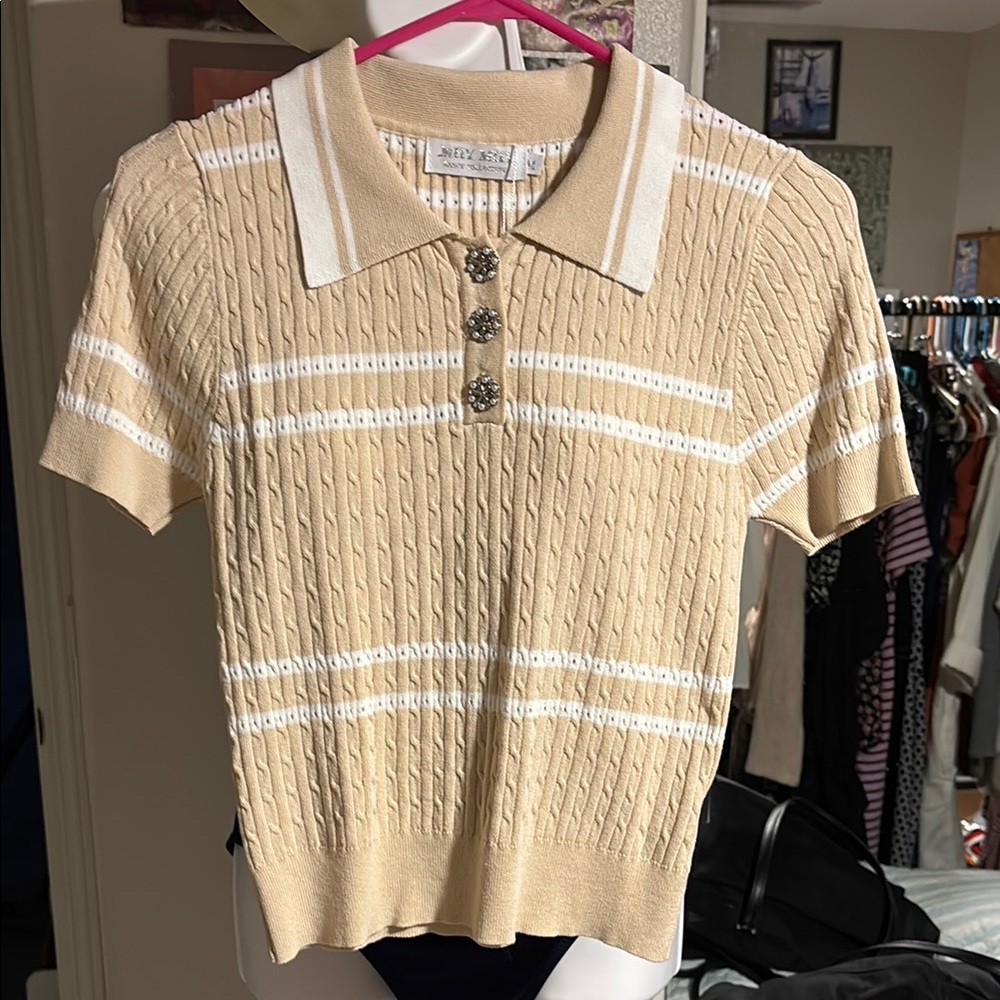 🌺 Beige Knit Polo Shirt with White Stripes